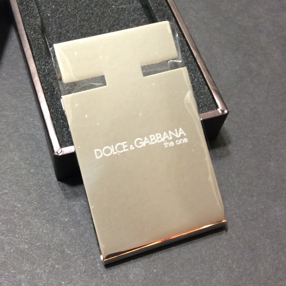 **TODAY ONLY**Dolce & Gabbana “The One” Money Clip - Picture 8 of 9